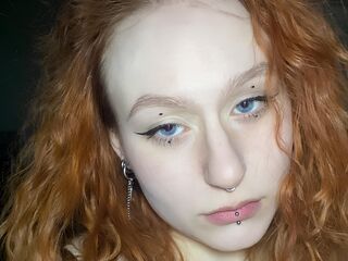 bedroom live webcam LoiseLevitan