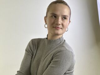 hot chatroom LorrianePytko