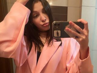 hot webcamslut LucileVerlin