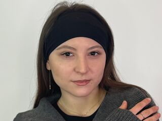 nude camgirl photo LuzJeantet