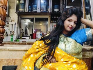 hot naked webcam girl MaahiKhan