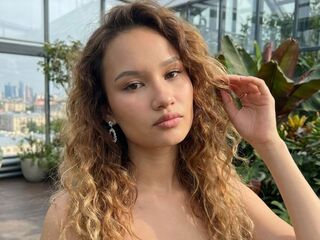 erotic webcam video MaliaUcci