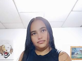 nude gamgirl MaloryGarcia