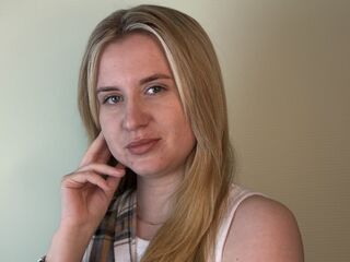 live teaser webcam MargueriteKraham