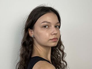 cam girl masturbating with dildo MargyRossell
