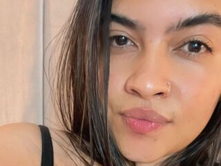 nude webcamgirl picture MarianaDiass