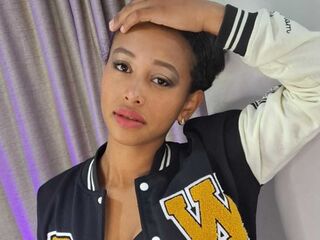 girl topless chat MariangeRodrigu