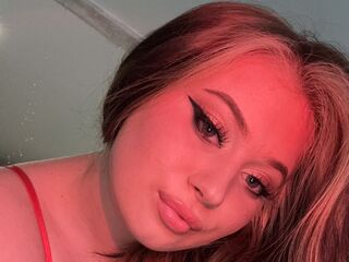 camgirl masturbating with sextoy MarishaSummers