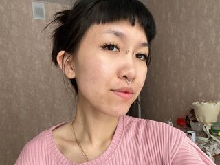 topless camgirl MayCovil