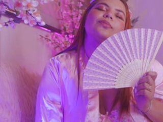 fingering camwhore MeganGreyh