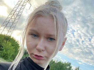 chat live cam MelbaKines