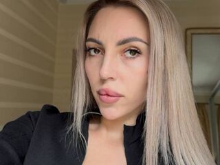 free livecam MelisaDee