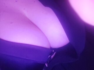 cam girl masturbating with dildo MiaSean