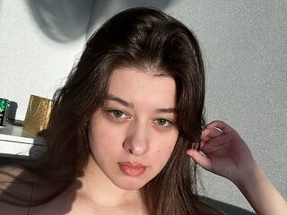 topless MiaShandri