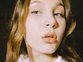 adult live cam MilaWillson