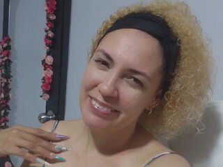 spy web cam MireyaVidal