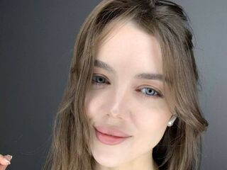 camgirl showing tits MiroLika