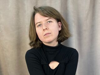 live-chat MoiraElletson