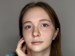 web cam show NishaDambrosi