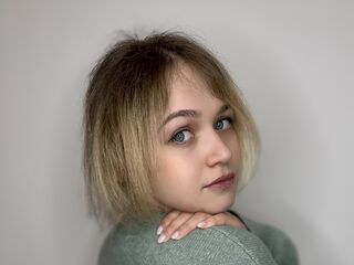 camgirl masturbating with sex toy OdellTatu