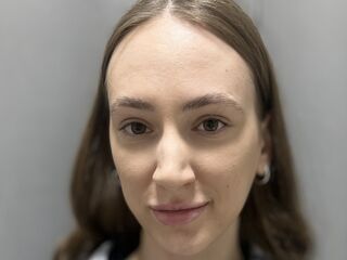 naked girl with webcam fingering pussy PatriciCruz