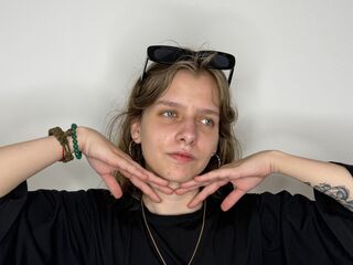 fingering girl cam PatrinaJeronimo