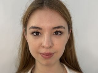 camgirl fingering pussy PaulettaRerucha