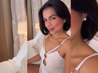 camwhore masturbating with vibrator PerlaMoonroe