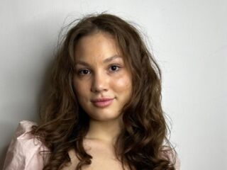 naked girl with live cam RegenaCrichlow