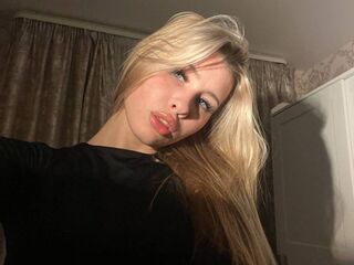 camgirl porn webcam RowanBellamy