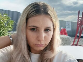 naughty chat room SaraGeorge
