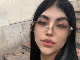 camwhore fingering shaved pussy SaraHearth