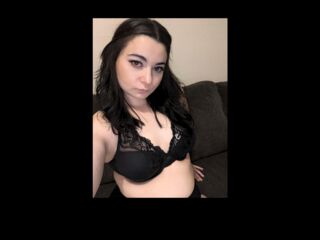 hot cam girl fingering pussy SashaMaroon