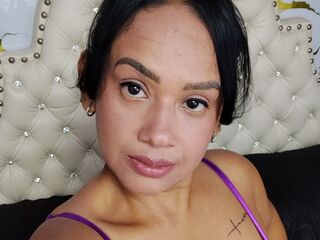 masturbating cam girl SashaWill