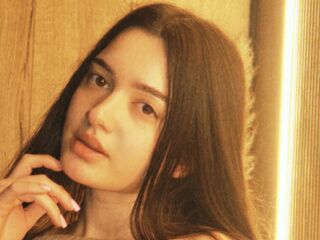 sexshow SavannahHoward