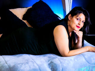 chat room live show ScarletMancinny