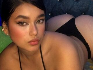 camslut video ScarletSimonz