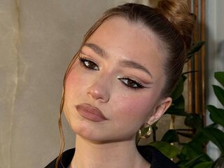 cam girl SeyolaHilgerst