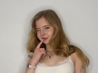naked camgirl gallery SheridanHourani