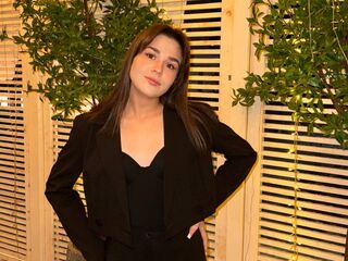 camgirl playing with sextoy ShirleenDubie
