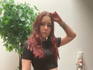 webcam girl SilverAdderly