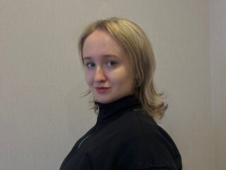 free pussy web cam SuzannKernes