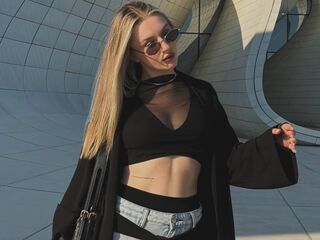 cam girl chat SuzieGlimp