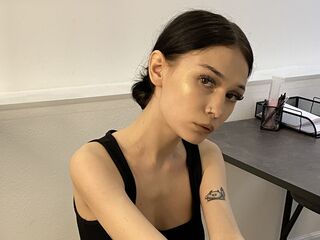 cam hooker chatroom TaliaHicks