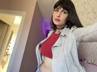 camgirl playing with sextoy TamilaFirst
