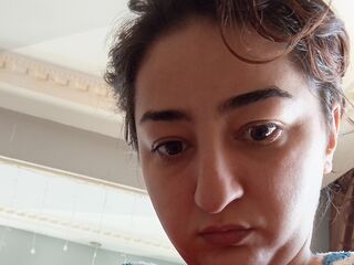 cam girl masturbating with vibrator TamtaKesauri