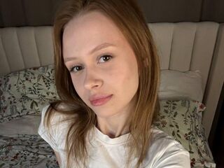 webcam chat TaraGnagey