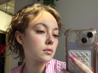 naughty cam girl fingering pussy ThuyThorstad