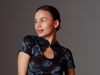 naked camgirl fingering pussy TiffanyGilmoore