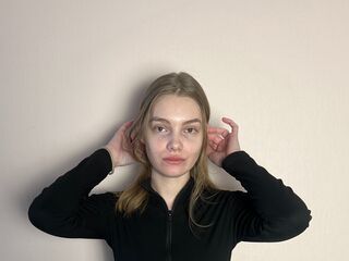 camslut fingering pussy ToccaraPikula